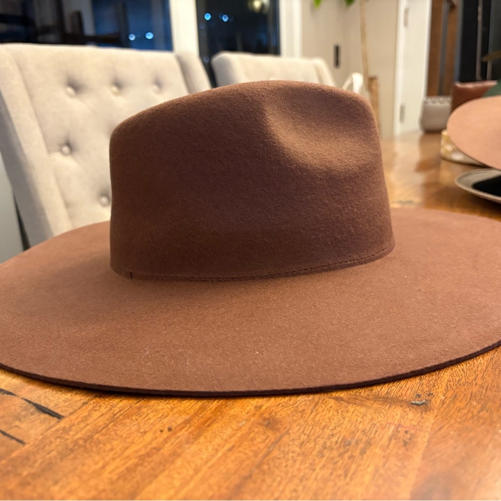 Brown Wide-Brim Fedora Hat